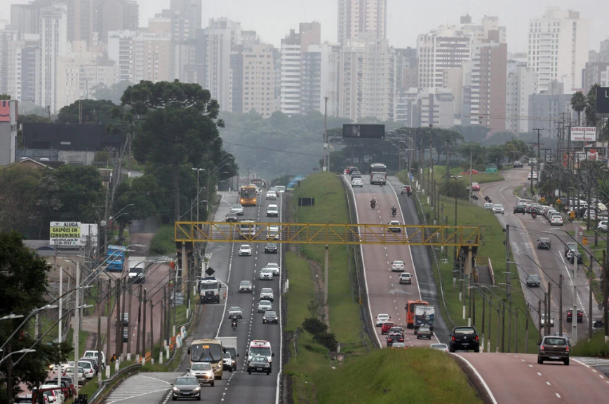 Novas concessões de estradas fazem 164 atendimentos por dia no Paraná, em média